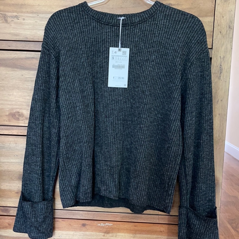 Zara gray sweater
